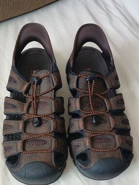 Skechers Hands Free Slip-ins Tresmen- Norvick Sandals